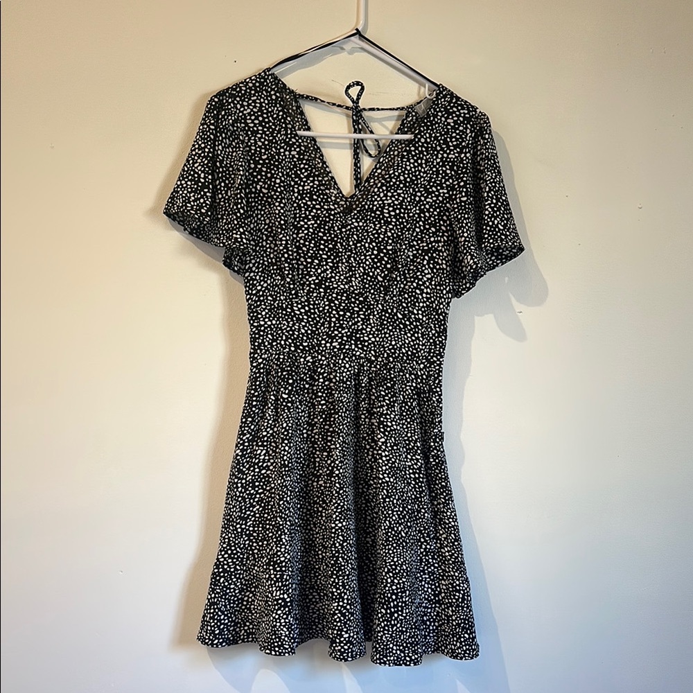 Black and White Flutter Sleeve V-Neck Mini Dress